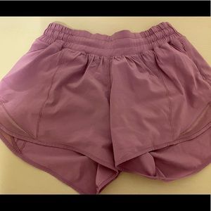 Lululemon 4” Mesh Short